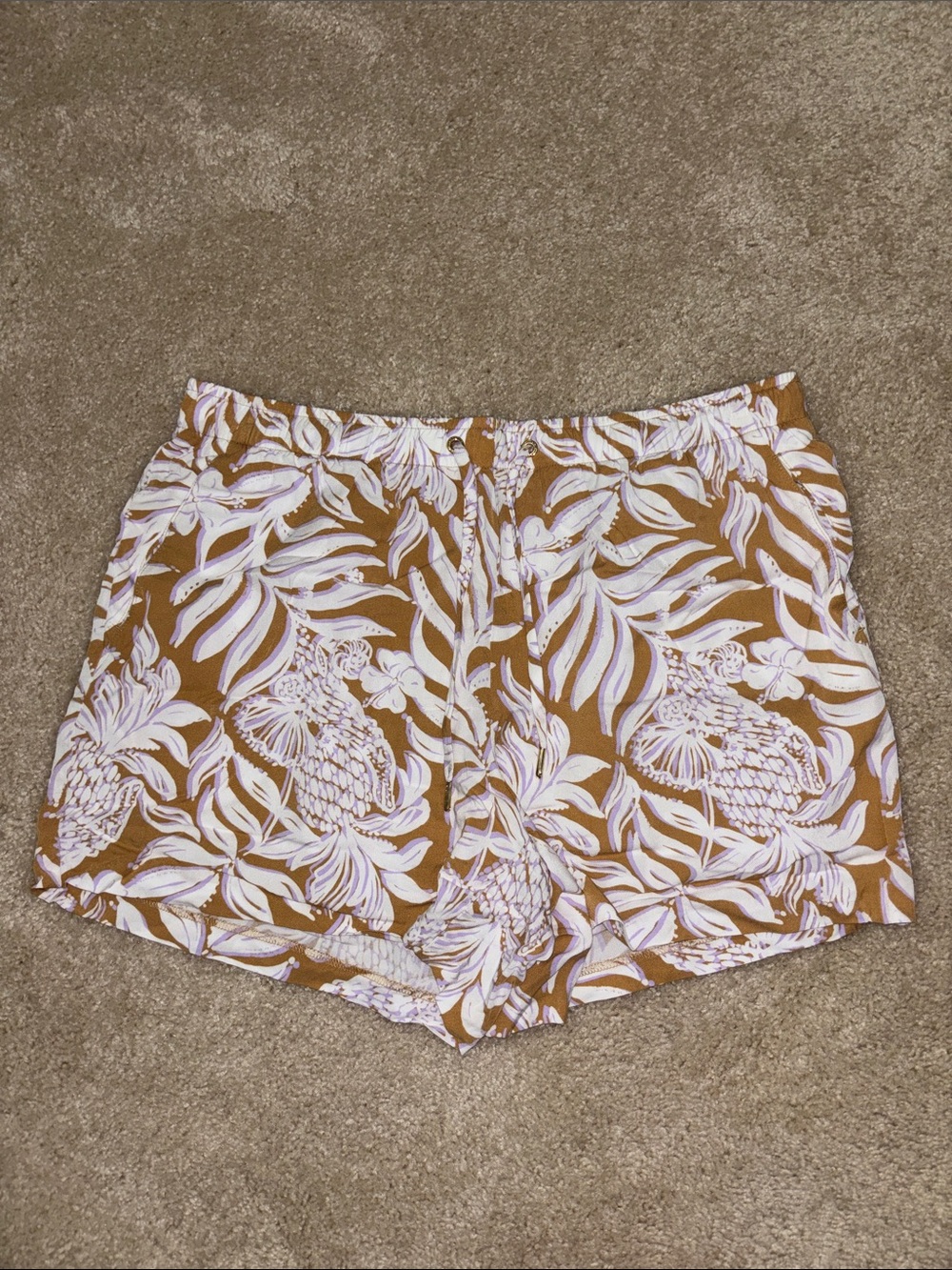Lilly Pulitzer Women’s Floral Print Elastic-Waist Shorts in Brown and White